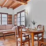 別荘 El Rincon De Bustio