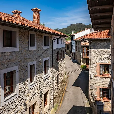 El Rincon De * Bustio